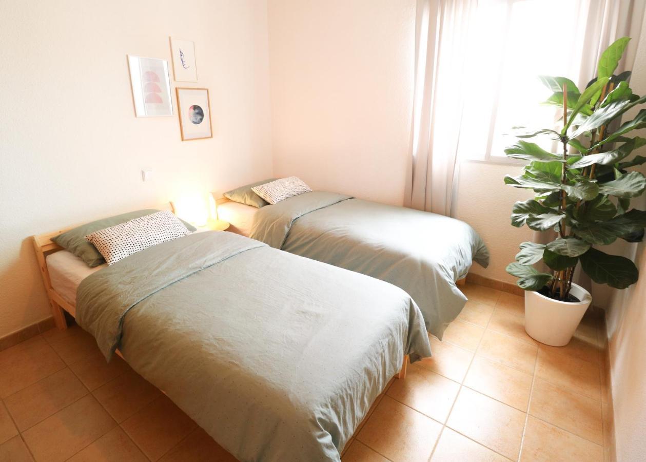 Ferienwohnung Casa Lea - Central, Cozy And Right By The Beach Corralejo Exterior foto