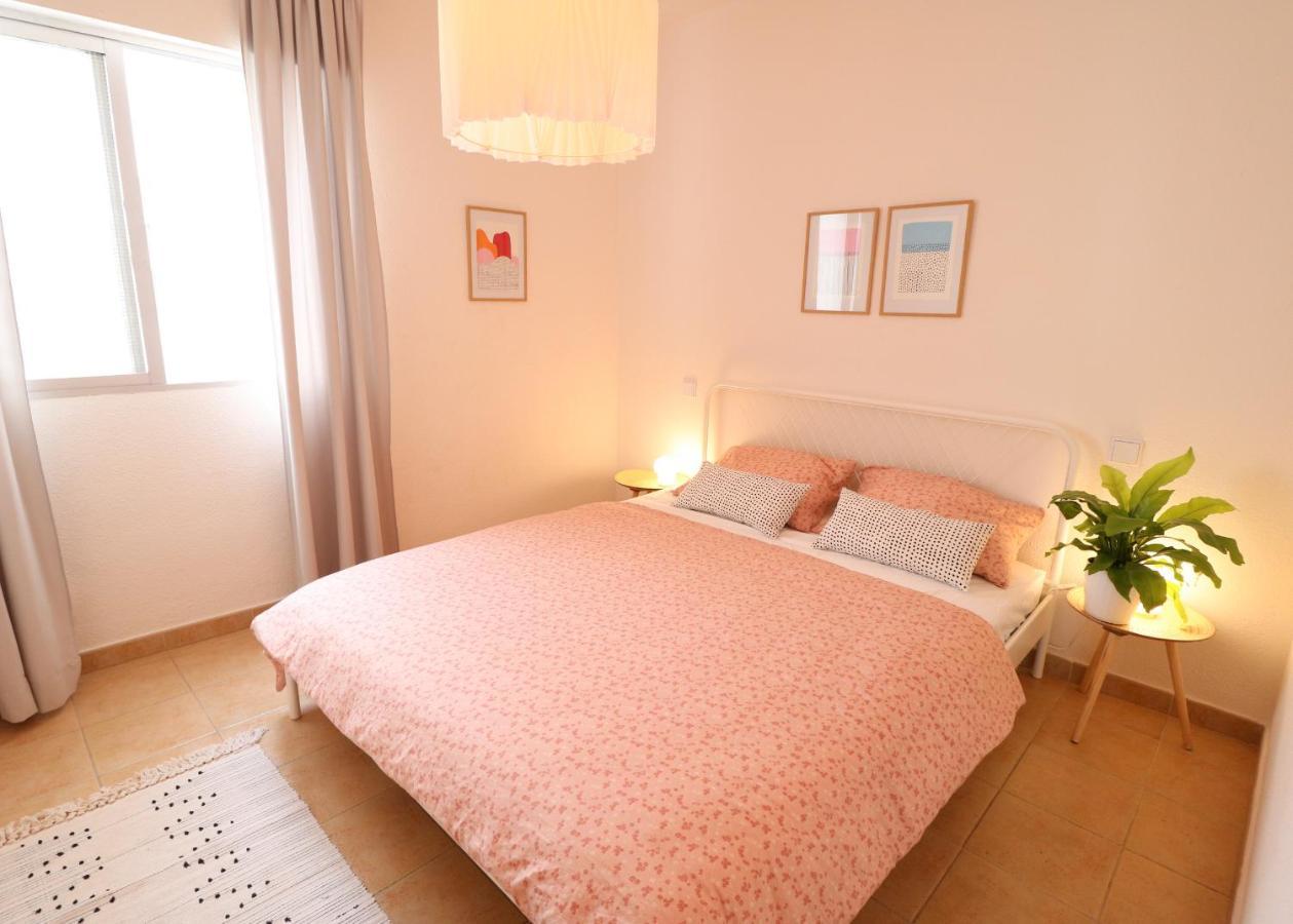Ferienwohnung Casa Lea - Central, Cozy And Right By The Beach Corralejo Exterior foto
